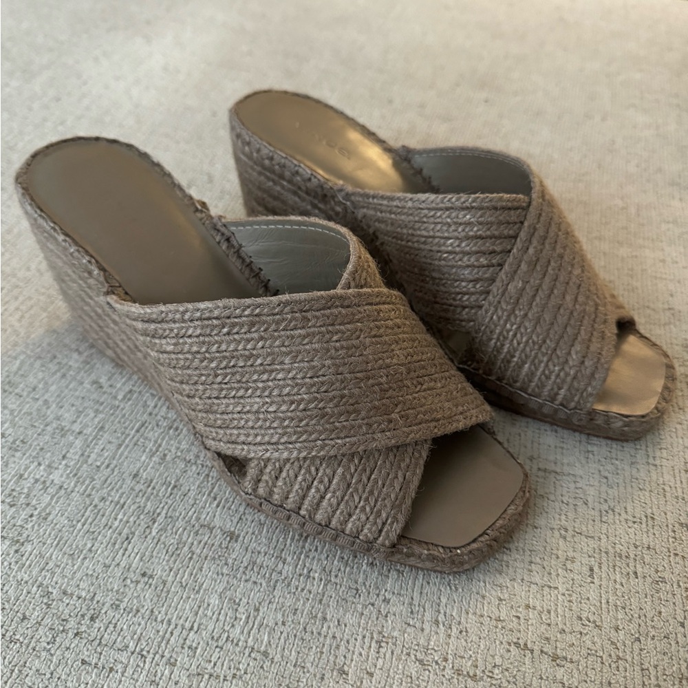 Vince Wedge Slide Mule Sandals sz 38.5
